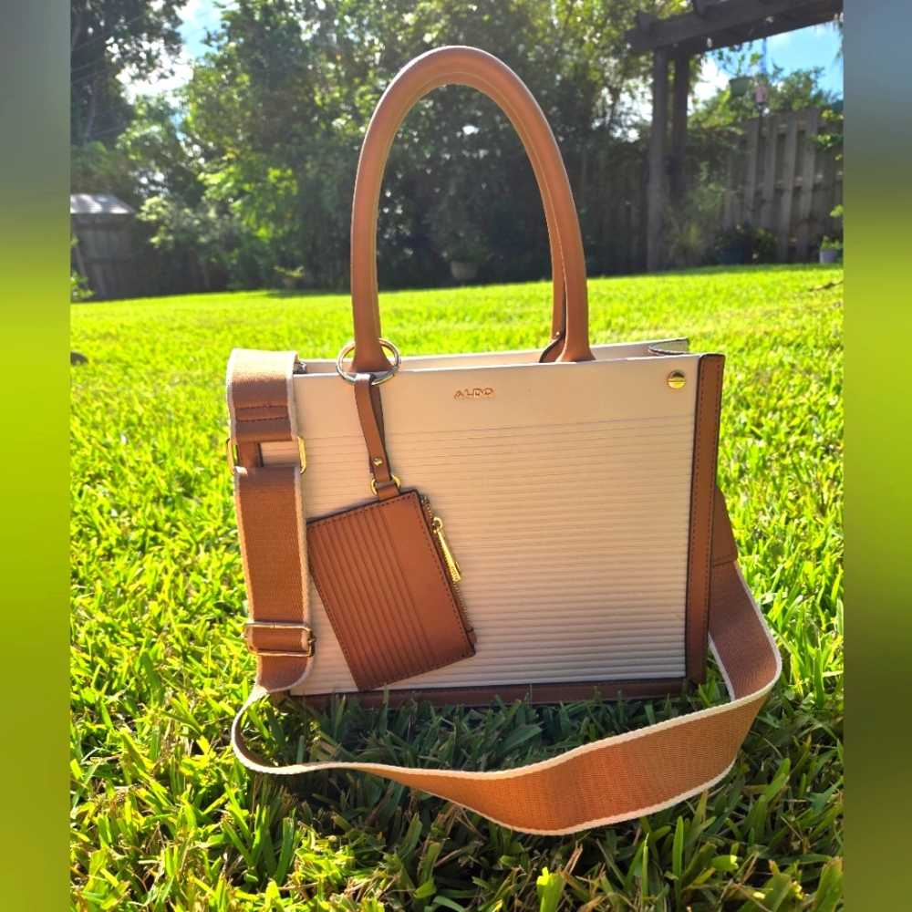 ALDO Structured Tote Bag with Detachable Strap – Cream & Tan